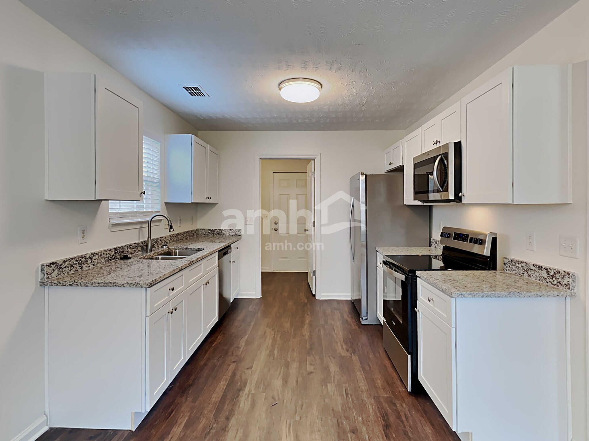 Building Photo - 1289 Dalmally Dr