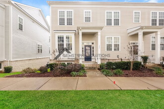 Building Photo - 345 Kara Ln