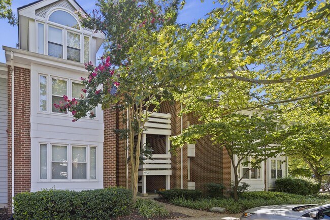 Building Photo - 3151 Covewood Ct