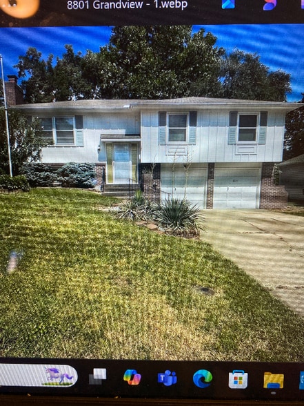 Primary Photo - 8801 Grandview St