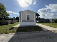 Building Photo - 2111 Fraternity Ct