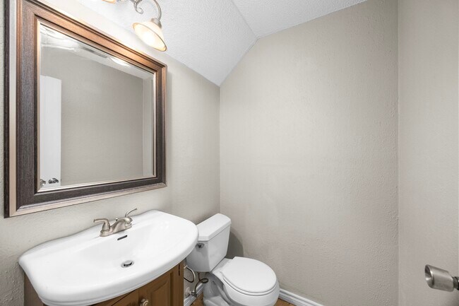 Building Photo - 11002 Hammerly Blvd