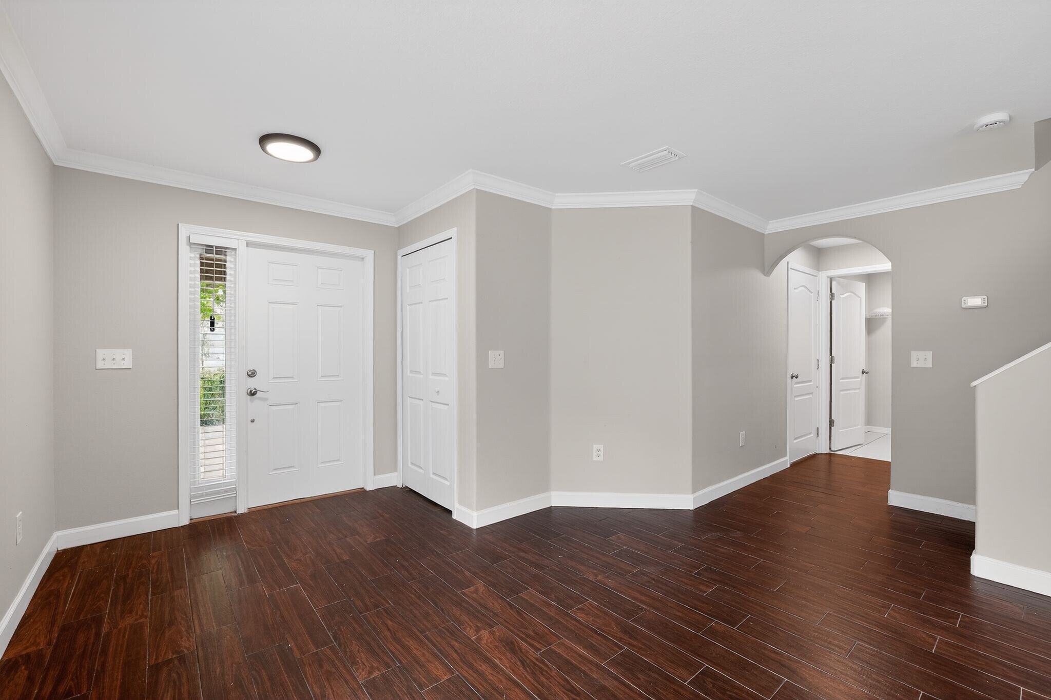 Building Photo - 10629 Shady Preserve Dr