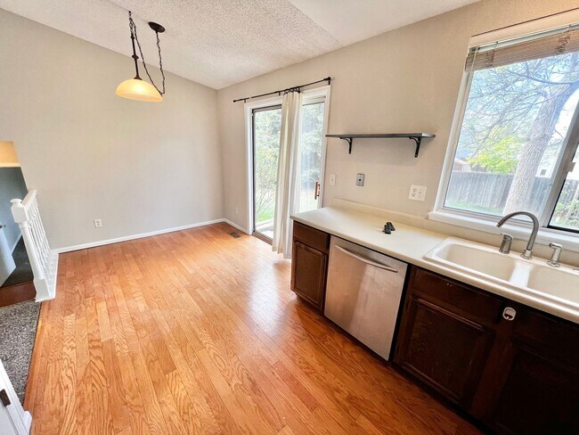 Building Photo - 2336 Arctic Fox Dr