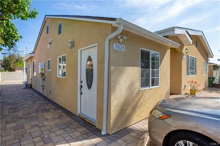 Building Photo - 7822 Hazeltine Ave