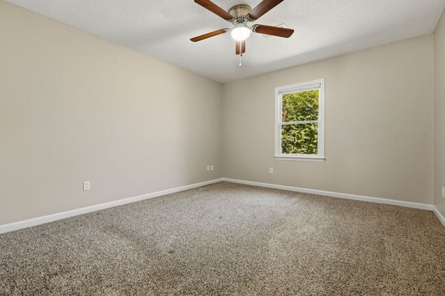 Building Photo - North Phenix City Duplex