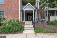 Building Photo - 3920 Penderview Dr