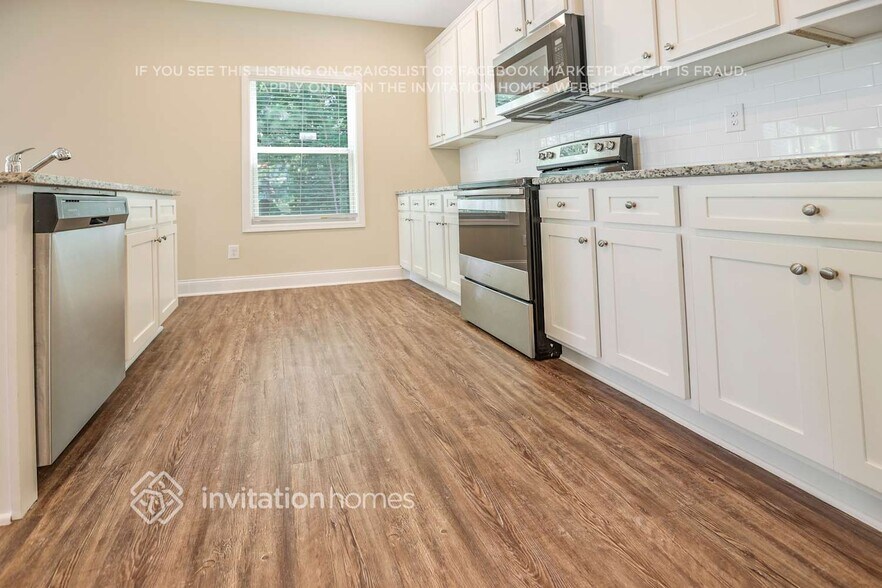 Building Photo - 449 Dublin Way