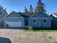 Building Photo - ***PENDING APPLICATION***Lovely 3 bedroom Home in Admirals Cove Community. Rare 6 Month Lease Ava...