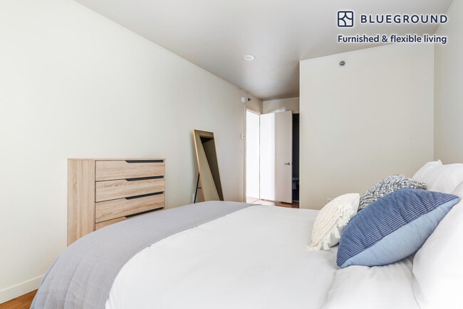 Building Photo - 1301 1st Ave