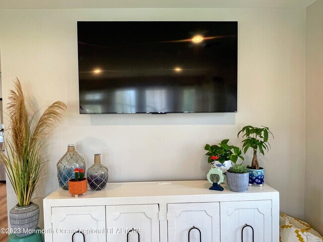 Building Photo - 1815 S M St