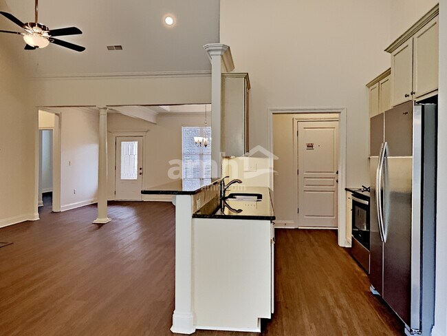 Building Photo - 113 Gatone Ct