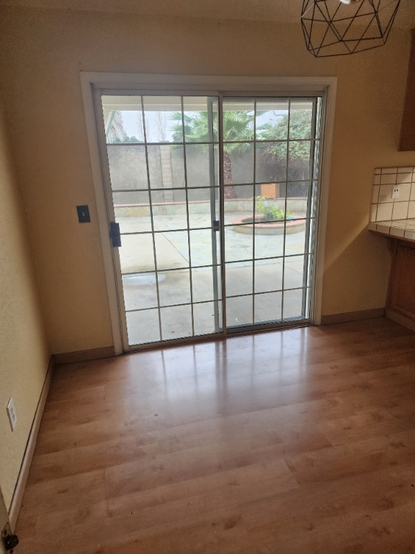 Building Photo - 1450 Busca Dr