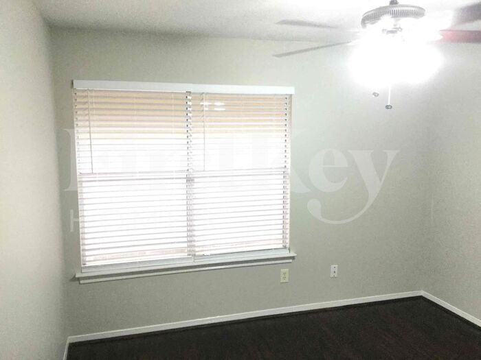 Building Photo - 3506 Cape Forest Dr