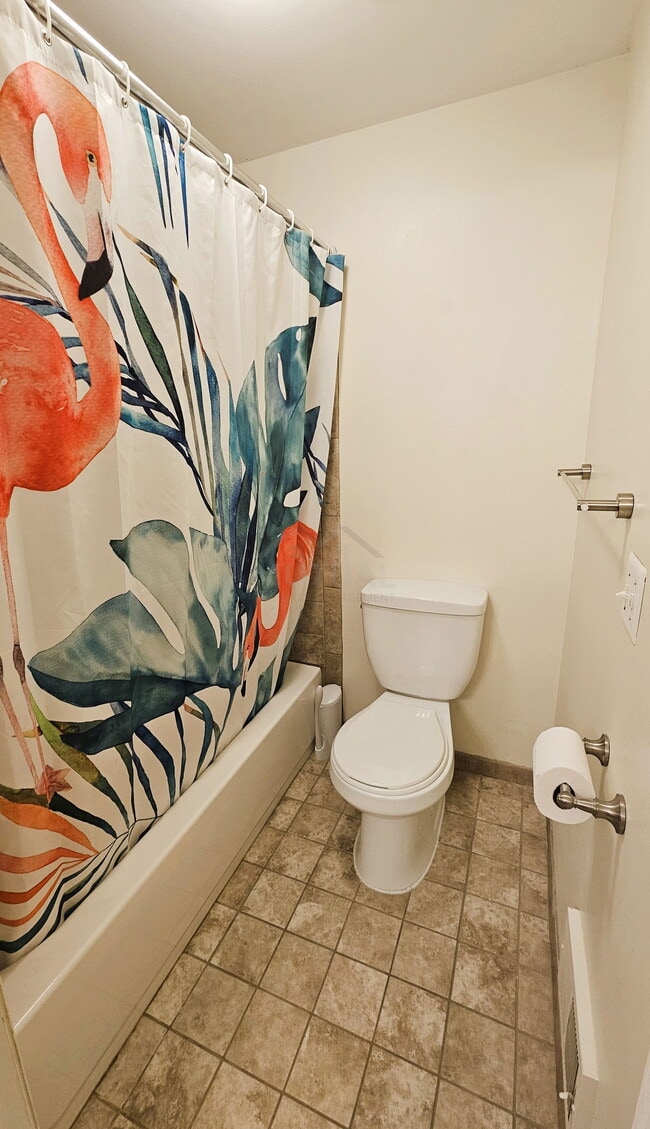 Building Photo - 19707 Hayes Ct