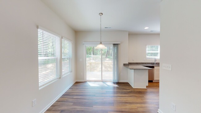 Building Photo - UPCOMING 4 bed/2.5 bath home in Salisbury