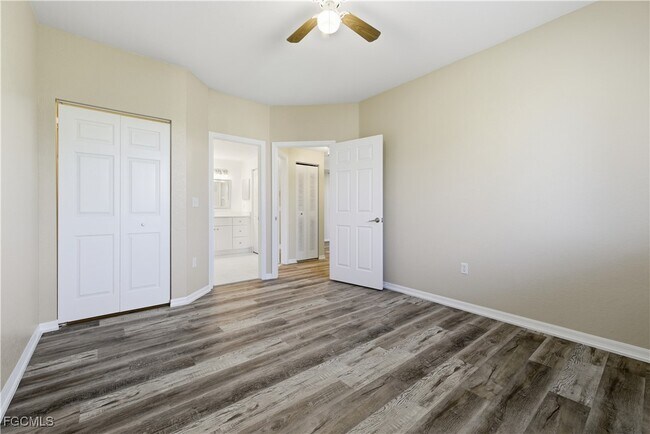 Building Photo - 6321 Aragon Way