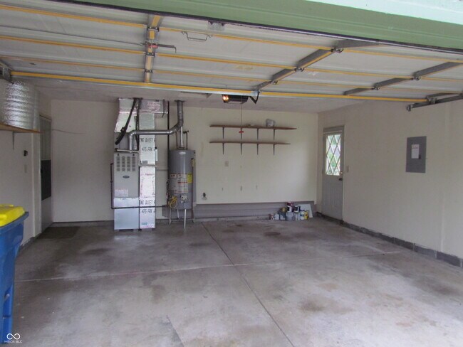Building Photo - 6842 Sextant Dr