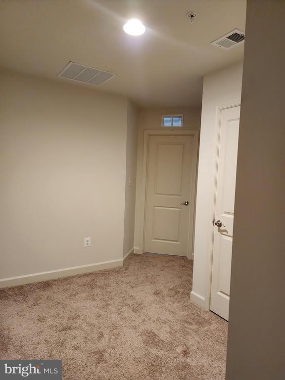 Building Photo - 299 Buckeye Cir