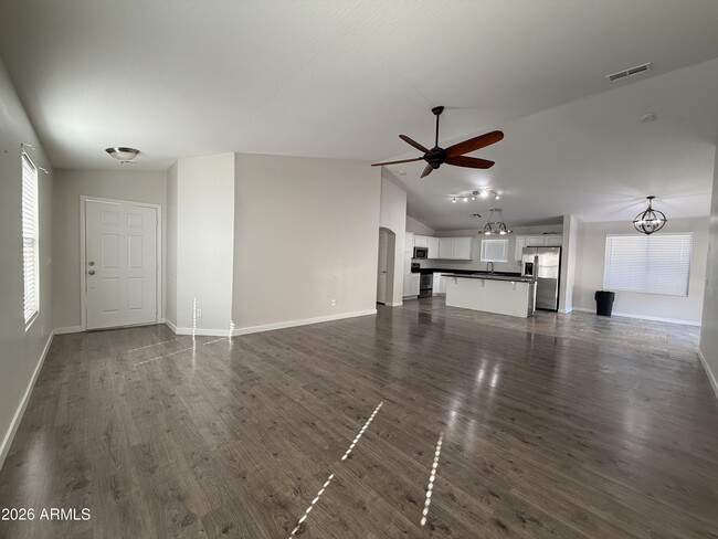 Building Photo - 6723 W Beverly Rd