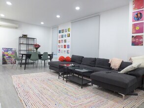 Building Photo - 136 Northampton St