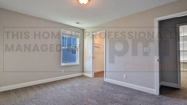 Building Photo - 890 Wild Elm Ct