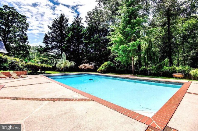 Building Photo - 11501 Skipwith Ln