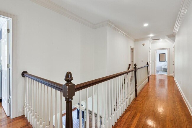 Building Photo - 1124 Moores Mill Rd NW