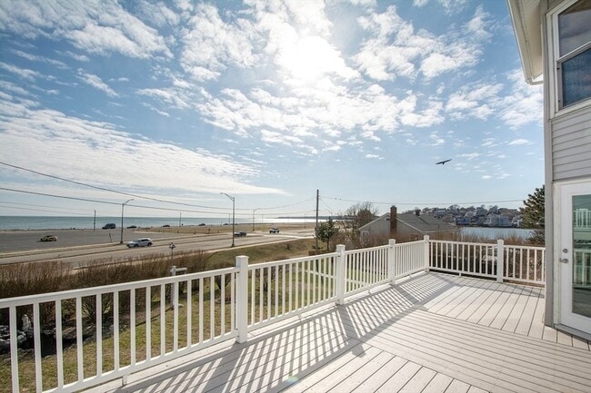 Building Photo - 7 Whitehead Ave