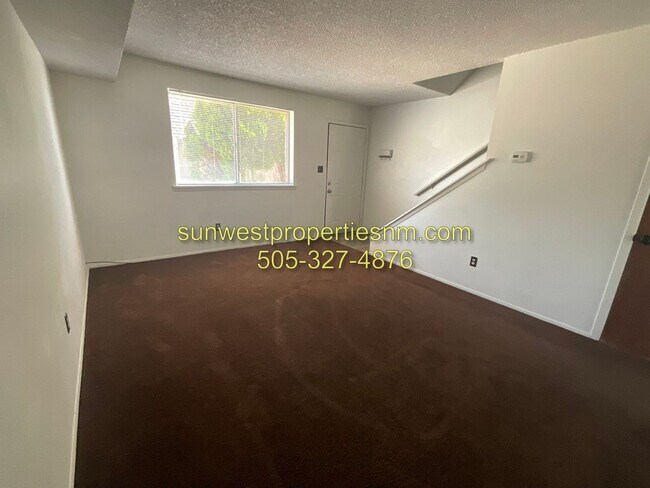 Building Photo - 2810 Parque De Oeste Dr