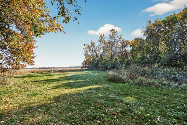 Building Photo - 15801 Andrie St NW