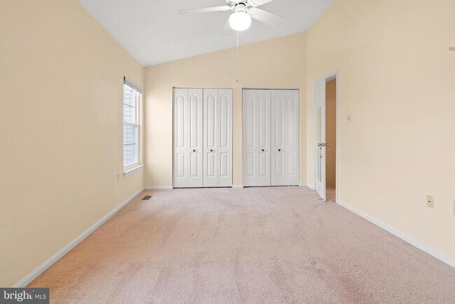 Building Photo - 26 Wessex Ct