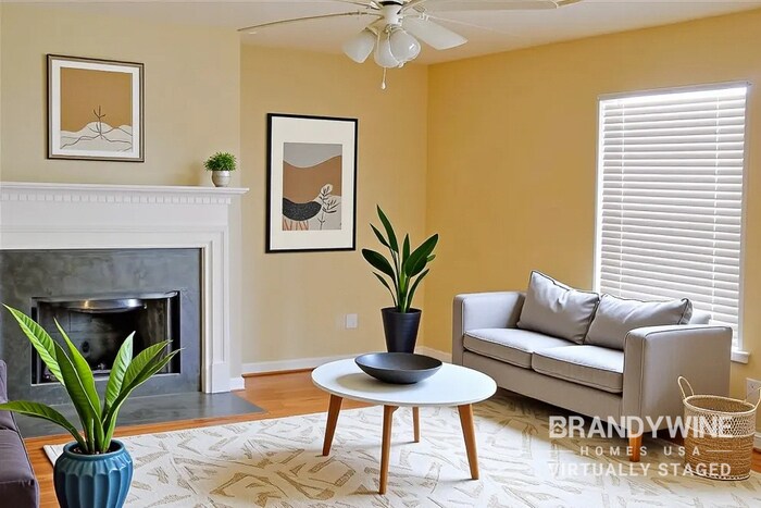 Building Photo - 6747 Saganaw Dr