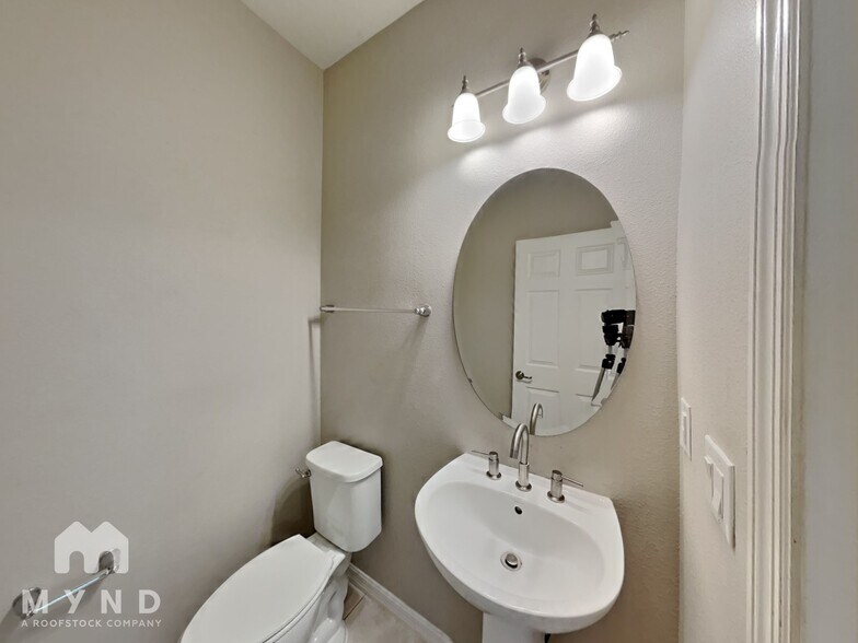 Building Photo - 1513 Gadsden Point Pl