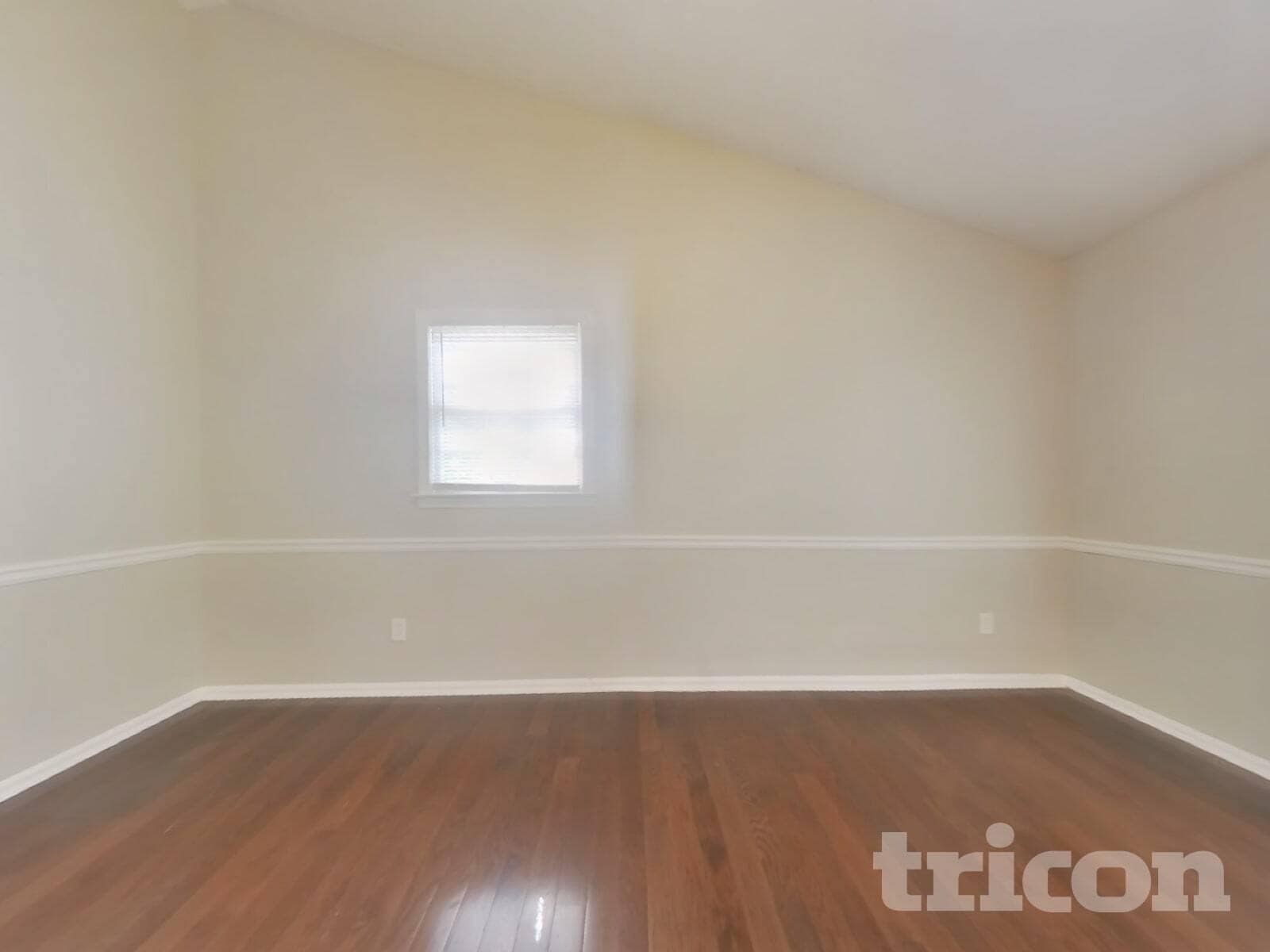 Building Photo - 891 Old Farm Walk