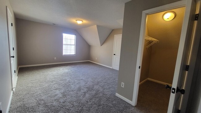 Building Photo - 9120 Karen Mill Cove