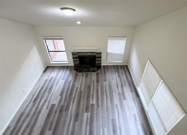 Building Photo - 1401 Summercrest Ln