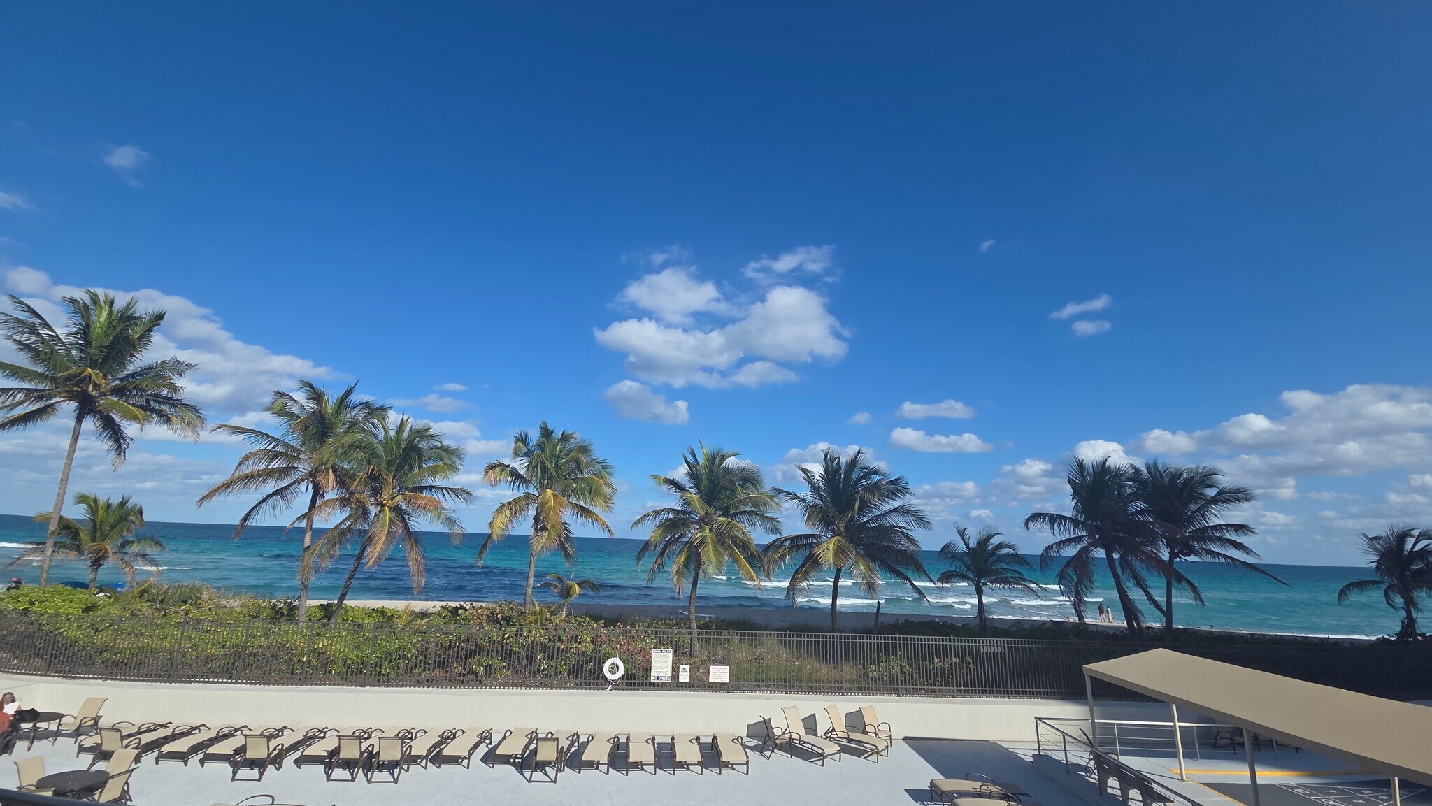 Building Photo - 1980 S Ocean Dr