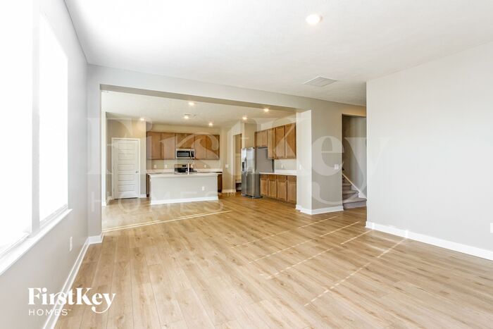 Building Photo - 954 Shadow Dr