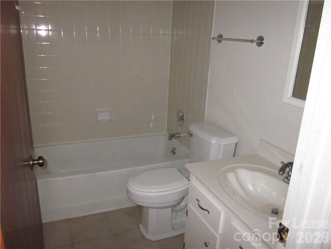 Building Photo - 11411 Misty Valley Ct