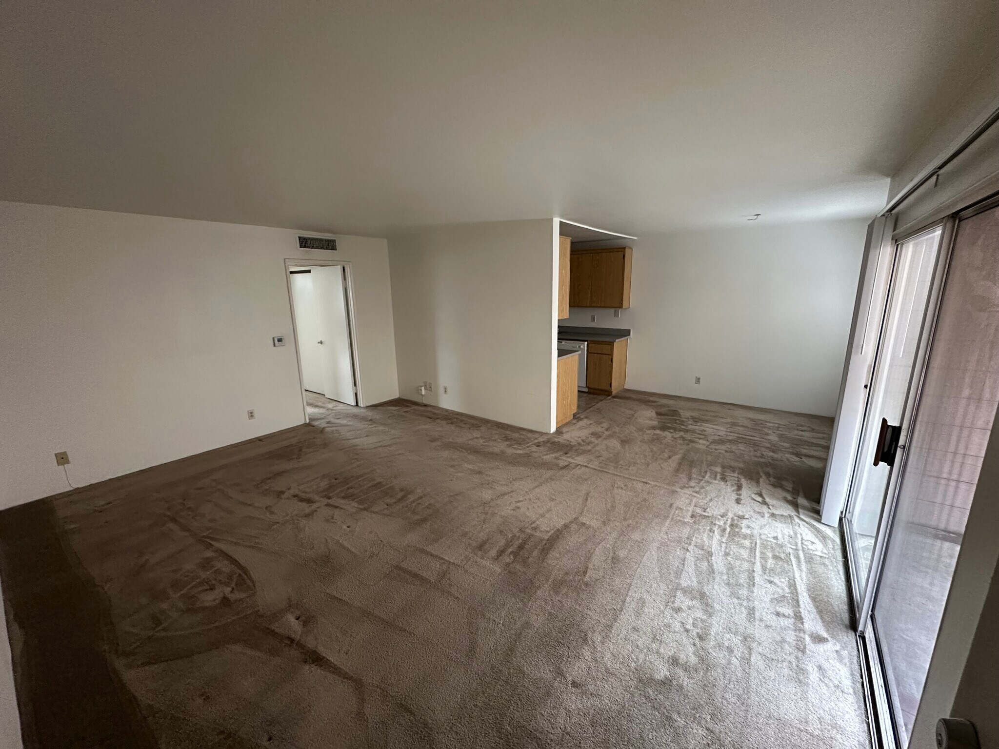 Building Photo - 14141 Tiara St