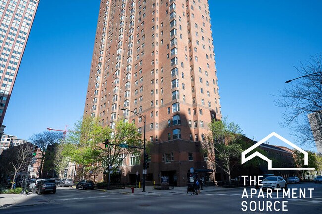 Primary Photo - 100 W Chestnut St