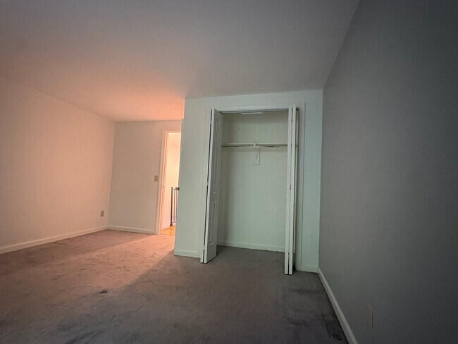 Building Photo - 35a Chilmark St