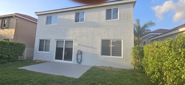 Building Photo - 1312 Banyan Way