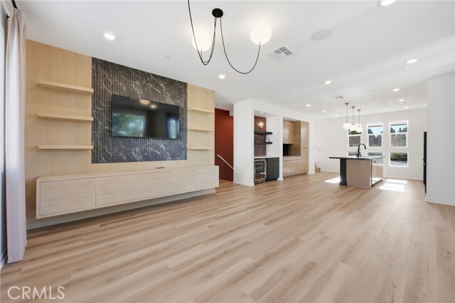 Building Photo - 11716 Rose Dr