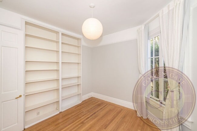 Building Photo - Noe Valley - 2 BR, 1 BA Condo 1,067 Sq. Ft. - 3D Virtual Tour, Parking