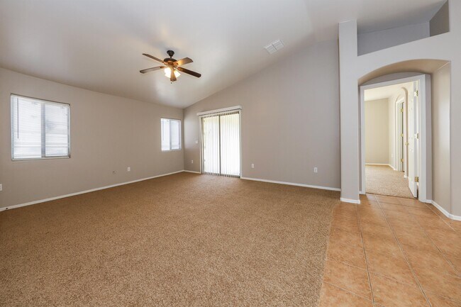 Building Photo - 8187 S Camino SERPE