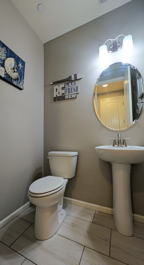 Building Photo - 3 Bedroom Condo in the Siena Community Near S Dobson Rd and W Queen Creek Rd!