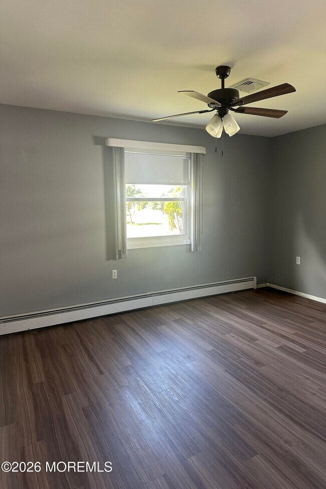Building Photo - 182 Bonaire Dr