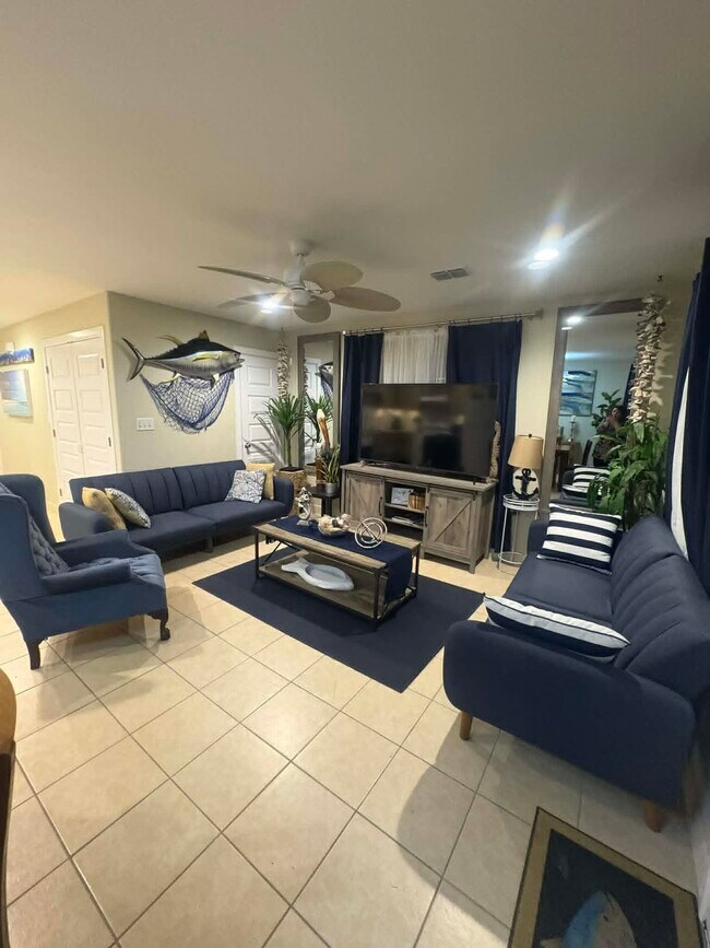 Building Photo - 101 E Capricorn Dr